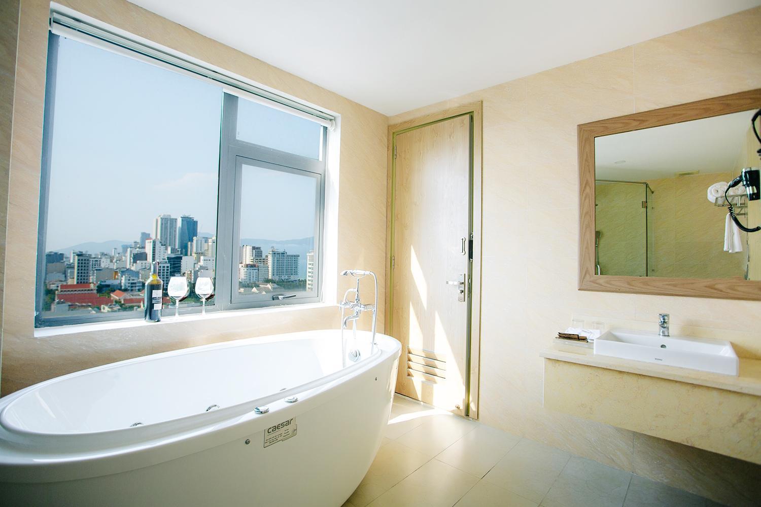 Lavencos Hotel Da Nang Eksteriør bilde